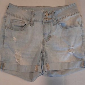 SO Favorite Midi Distressed Stretch Short Shorts Juinor's Size: 0 - FAST SHIP